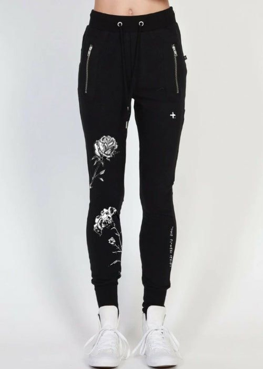 Best * Federation Escape Trackies / Flowers High Quality Black/Silver