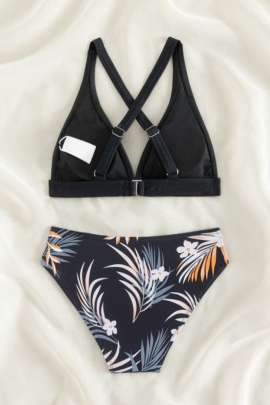 Hot * Plunging Top & Tropical Leaf Print Mid Rise Bikini Set Clearance Sale