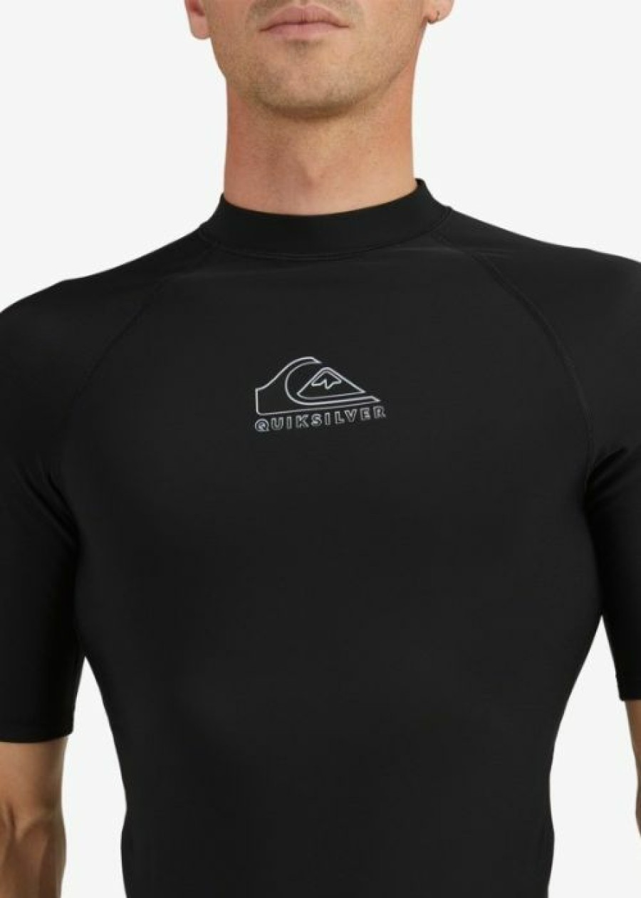 New * Quiksilver Heater Short Sleeve Featured Black